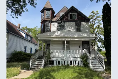 2727 N 24th Pl, Milwaukee, WI 53206 - Photo 2