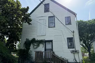 2727 N 24th Pl, Milwaukee, WI 53206 - Photo 10