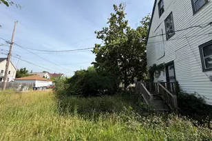 2727 N 24th Pl, Milwaukee, WI 53206 - Photo 24