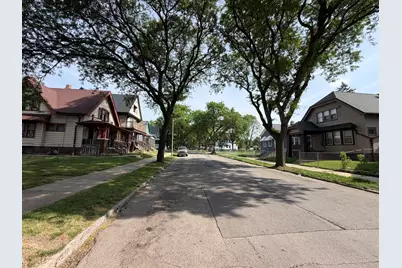 2727 N 24th Pl, Milwaukee, WI 53206 - Photo 124