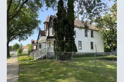 2727 N 24th Pl, Milwaukee, WI 53206 - Photo 4