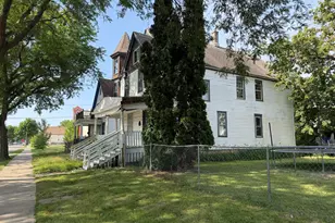 2727 N 24th Pl, Milwaukee, WI 53206 - Photo 4