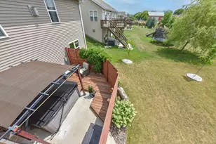 241 Silver Fox Dr, Kewaskum, WI 53040 - Photo 42
