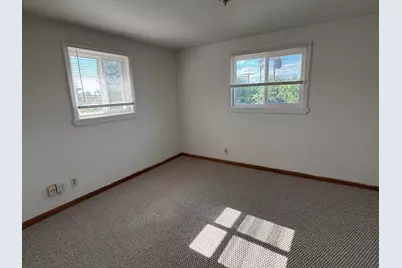 8754 W Carmen Ave, Milwaukee, WI 53225 - Photo 10