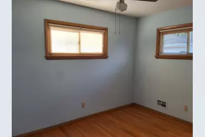 708  Columbia Ave, South Milwaukee, WI 53172 - Photo 24