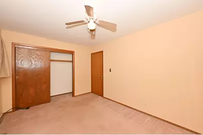 1605  Drexel Blvd, South Milwaukee, WI 53172 - Photo 18