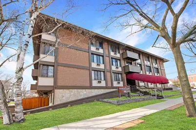 2025 E Greenwich Ave #117, Milwaukee, WI 53211 - Photo 1