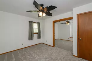7016 N 86th St, Milwaukee, WI 53224 - Photo 18
