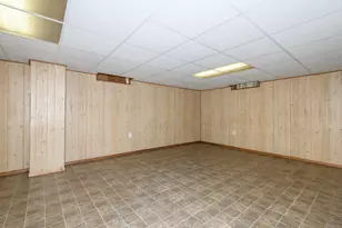 7016 N 86th St, Milwaukee, WI 53224 - Photo 28