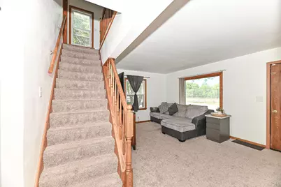 1236 S 104th St, West Allis, WI 53214 - Photo 10