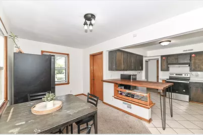 1236 S 104th St, West Allis, WI 53214 - Photo 18