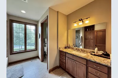 N62W28550  Rybeck Rd, Merton, WI 53029 - Photo 12