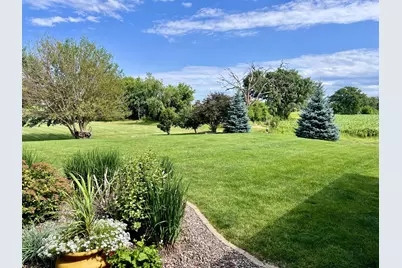 4730 N Catawba Dr, Harmony, WI 53563 - Photo 4