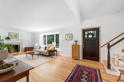 4838 W Glen Cove Ct, Mequon, WI 53092 - Photo 4