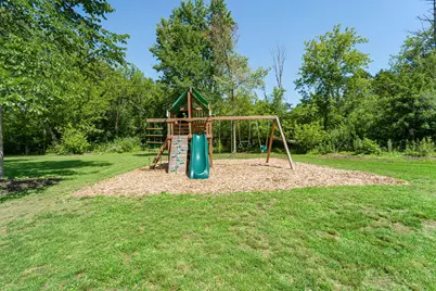 4838 W Glen Cove Ct, Mequon, WI 53092 - Photo 46
