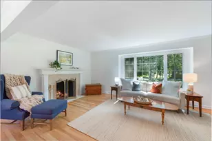 4838 W Glen Cove Ct, Mequon, WI 53092 - Photo 6