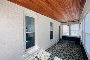 339 W South St, Oconomowoc, WI 53066 - Photo 20