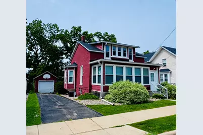 339 W South St, Oconomowoc, WI 53066 - Photo 2