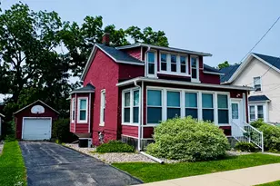 339 W South St, Oconomowoc, WI 53066 - Photo 2