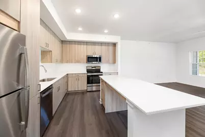 1818 W Mildenhall Dr #1903, Oak Creek, WI 53154 - Photo 10