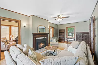 1105  Barnes St, Delavan, WI 53115 - Photo 12