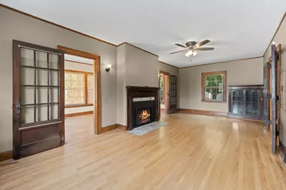 1105  Barnes St, Delavan, WI 53115 - Photo 10