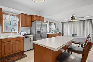6318 51st Ave, Kenosha, WI 53142 - Photo 6