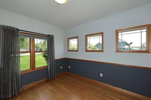 3406 W Villa Dr, Franklin, WI 53132 - Photo 24