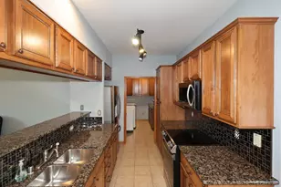 3406 W Villa Dr, Franklin, WI 53132 - Photo 6