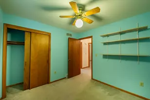 9601 W Darnel Ave, Milwaukee, WI 53224 - Photo 24