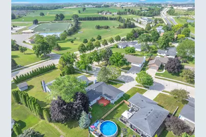 1723  Hilltop Dr, Sheboygan, WI 53081 - Photo 26