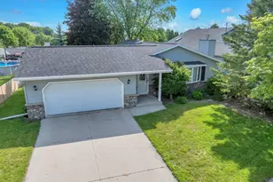 1723 Hilltop Dr, Sheboygan, WI 53081 - Photo 28
