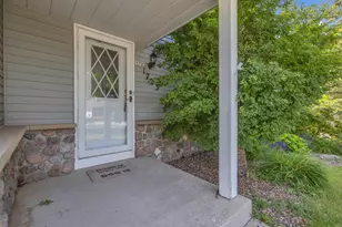 1723 Hilltop Dr, Sheboygan, WI 53081 - Photo 2