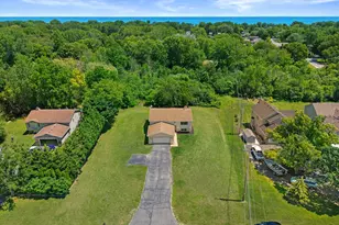10011 Sheridan Rd, Pleasant Prairie, WI 53158 - Photo 4