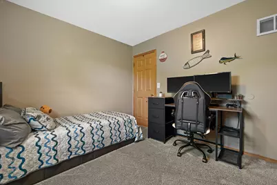 10011  Sheridan Rd, Pleasant Prairie, WI 53158 - Photo 32