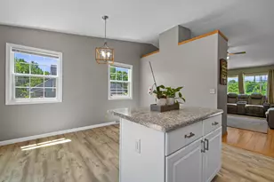 10011 Sheridan Rd, Pleasant Prairie, WI 53158 - Photo 18