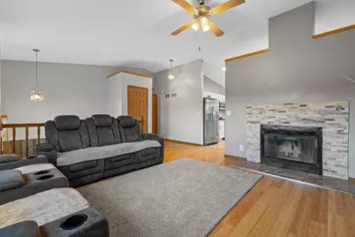 10011  Sheridan Rd, Pleasant Prairie, WI 53158 - Photo 22