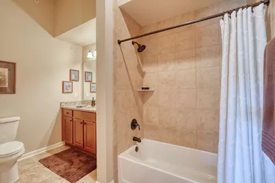 W250N5002  William Dr, Sussex, WI 53072 - Photo 22