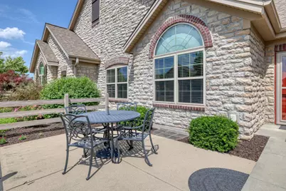 W250N5002  William Dr, Sussex, WI 53072 - Photo 32
