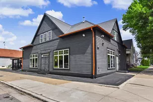 502A W Garfield Ave, Milwaukee, WI 53212 - Photo 2
