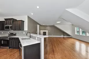 502A W Garfield Ave, Milwaukee, WI 53212 - Photo 1
