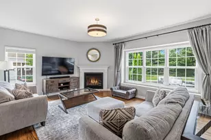 7201 W River Birch Dr, Mequon, WI 53092 - Photo 4