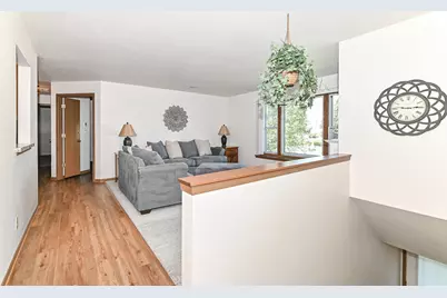 3148  Wood Rd #2, Racine, WI 53406 - Photo 6