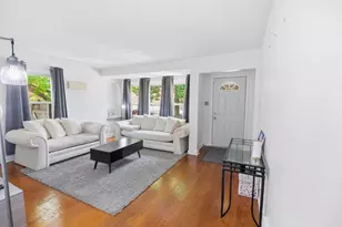4324 N 15th St, Milwaukee, WI 53209 - Photo 2