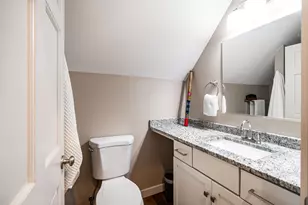 2803 E Holt Ave, Milwaukee, WI 53207 - Photo 22