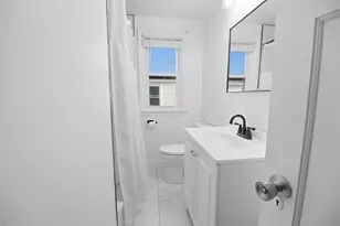 4324 N 15th St, Milwaukee, WI 53209 - Photo 16