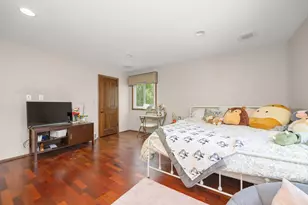 1118 Pilgrim Pkwy, Elm Grove, WI 53122 - Photo 18