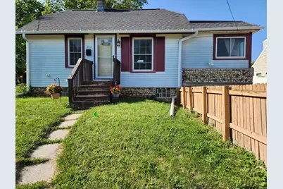 2112  Norton Ave, Waukesha, WI 53188 - Photo 4