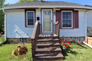 2112 Norton Ave, Waukesha, WI 53188 - Photo 2