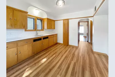 3720 N 56th St, Milwaukee, WI 53216 - Photo 8